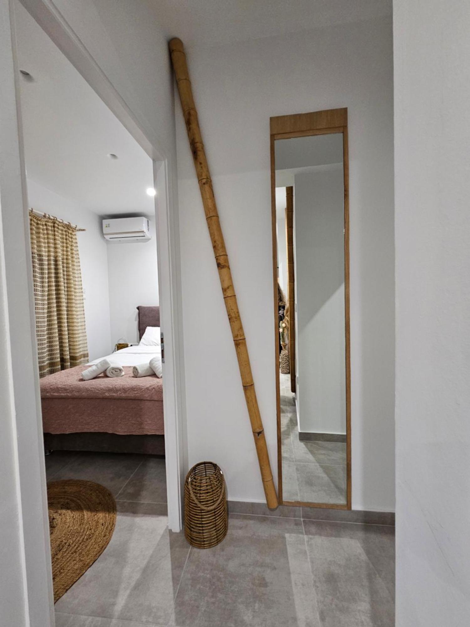 Bamboo Apartment Marousi Center เอเธนส์ ภายนอก รูปภาพ