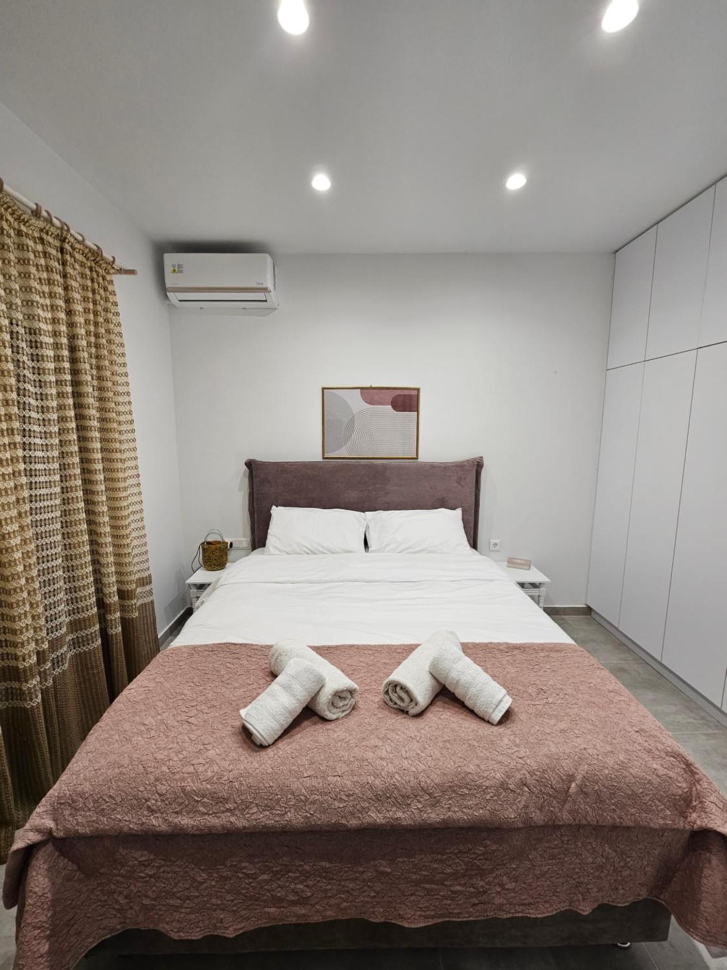 Bamboo Apartment Marousi Center เอเธนส์ ภายนอก รูปภาพ