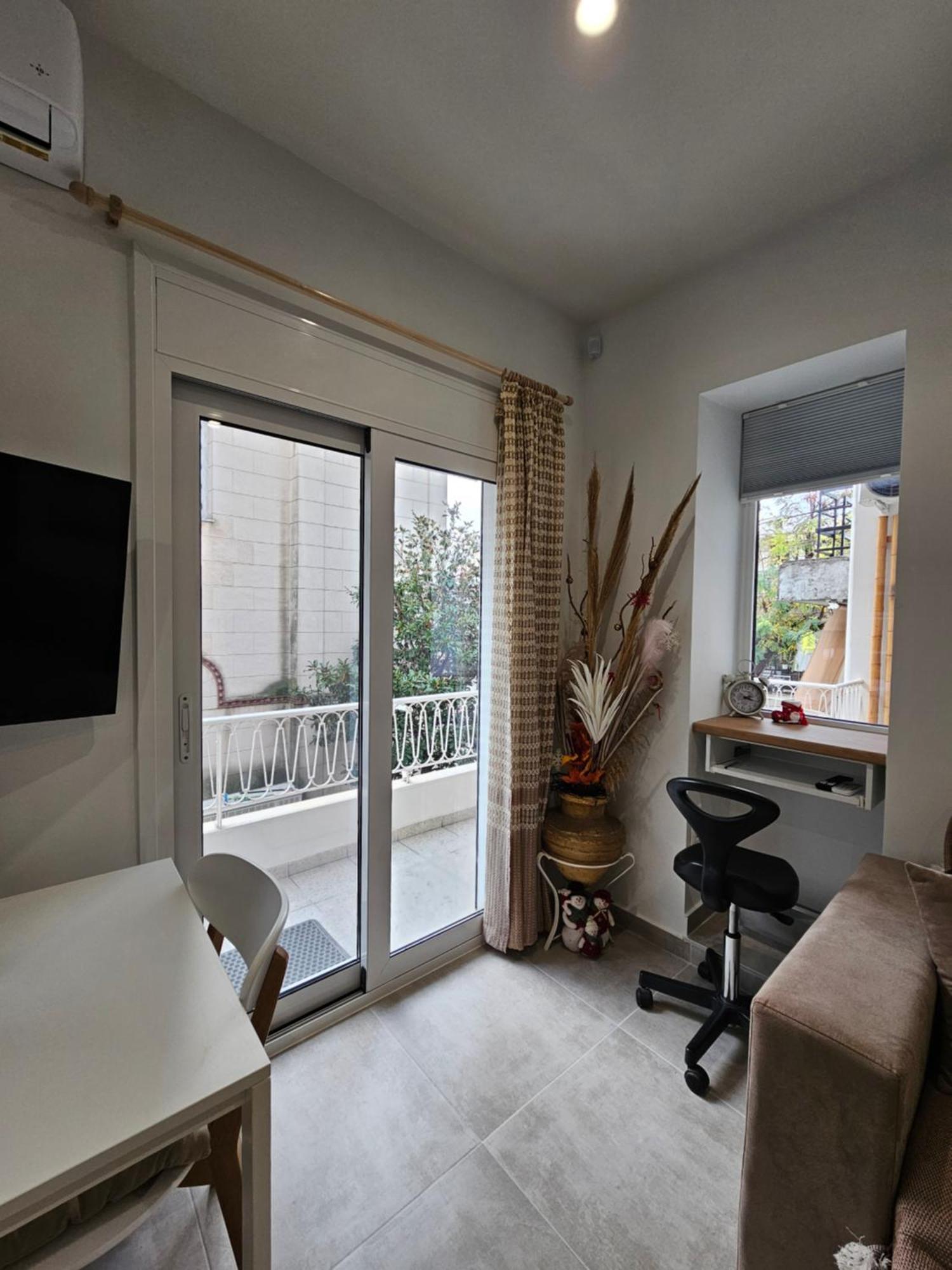 Bamboo Apartment Marousi Center เอเธนส์ ภายนอก รูปภาพ