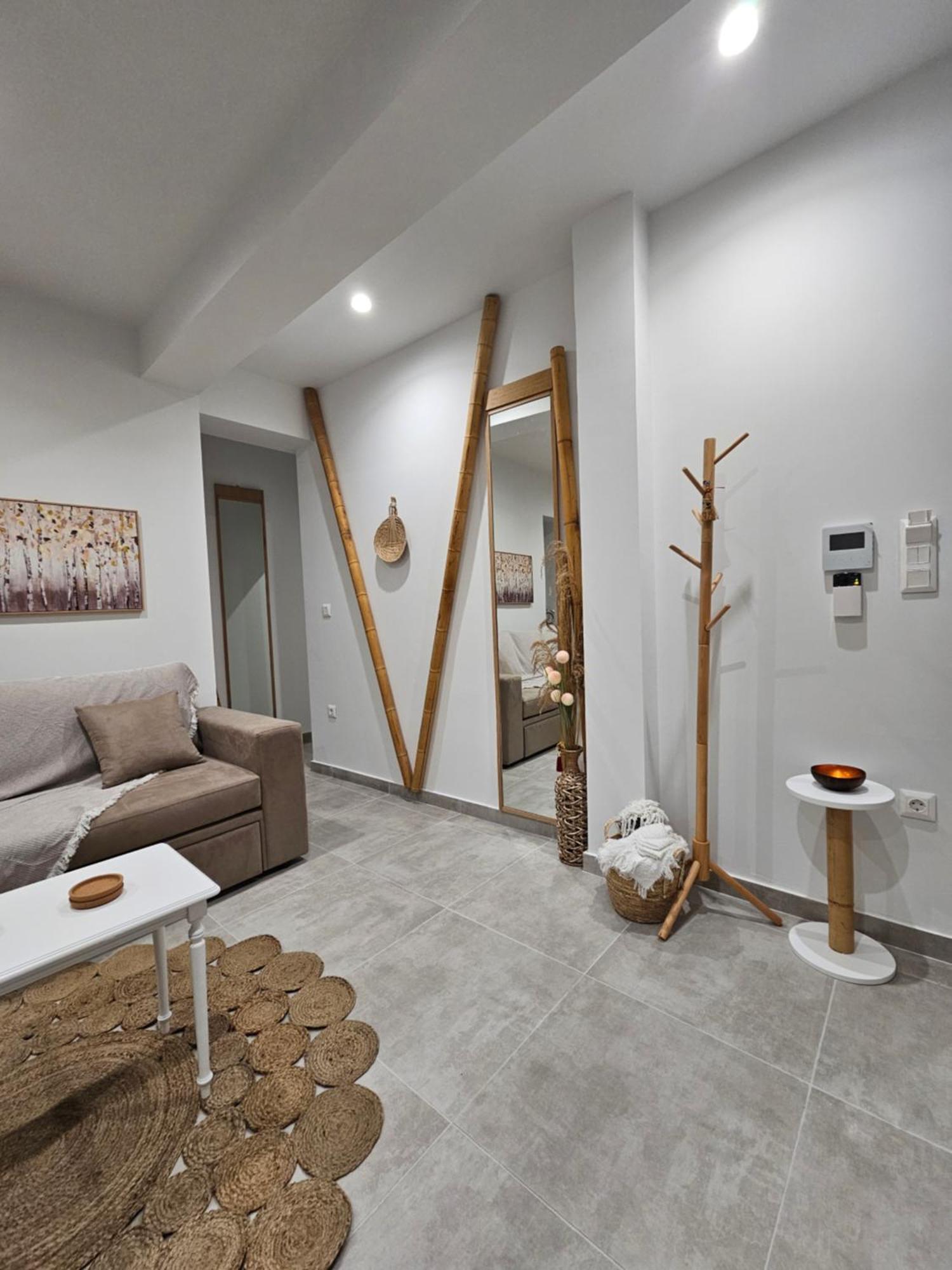 Bamboo Apartment Marousi Center เอเธนส์ ภายนอก รูปภาพ