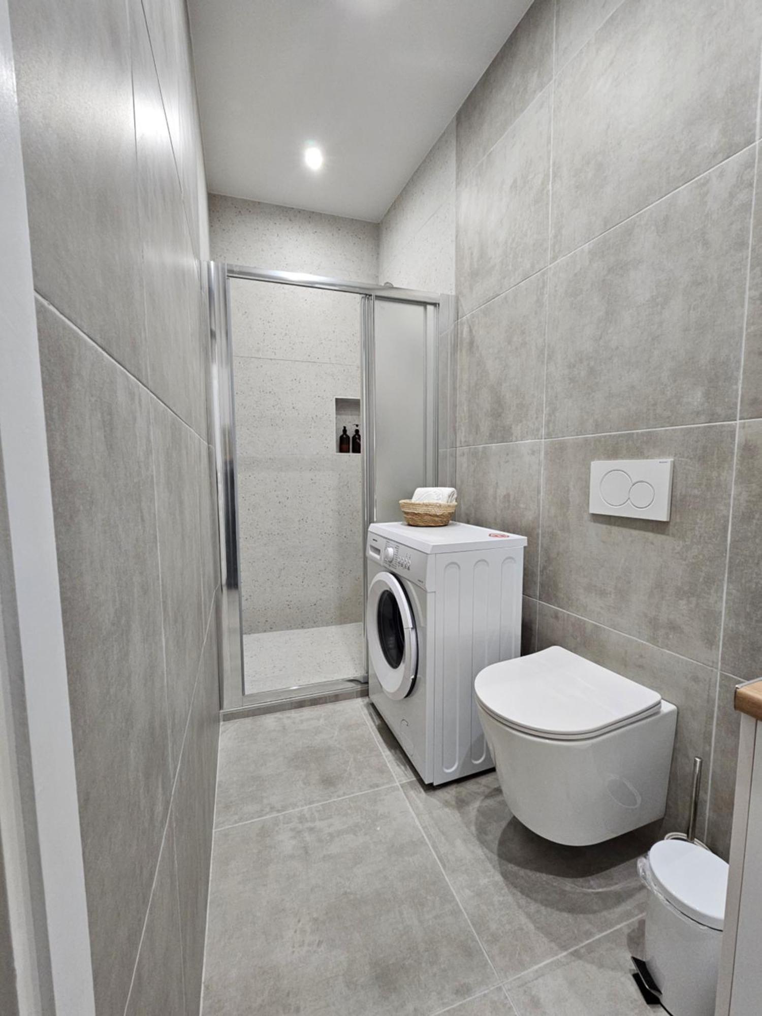 Bamboo Apartment Marousi Center เอเธนส์ ภายนอก รูปภาพ